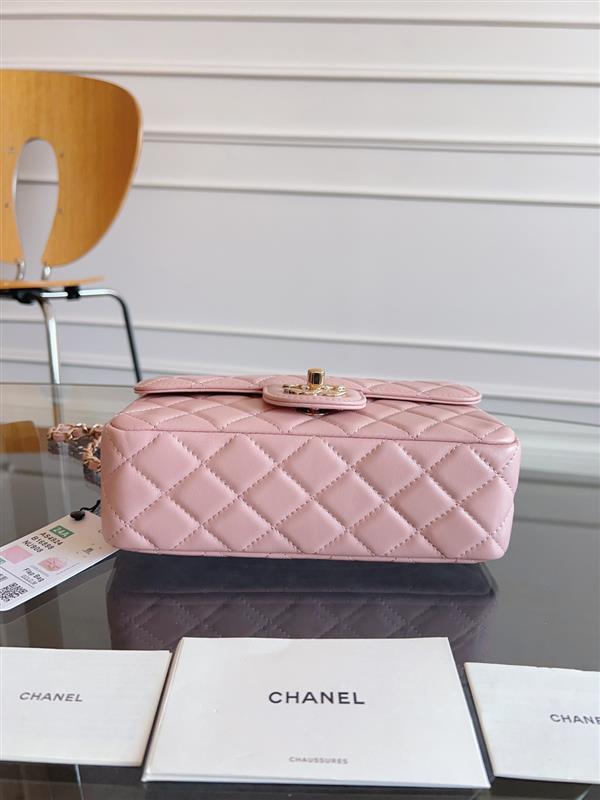 2026131222439776 700